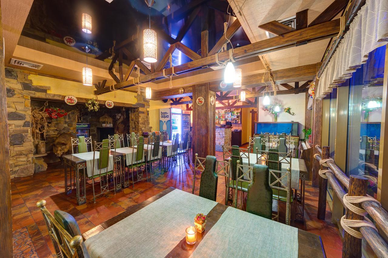 Slovyanka Hotel Szlavszke Kültér fotó