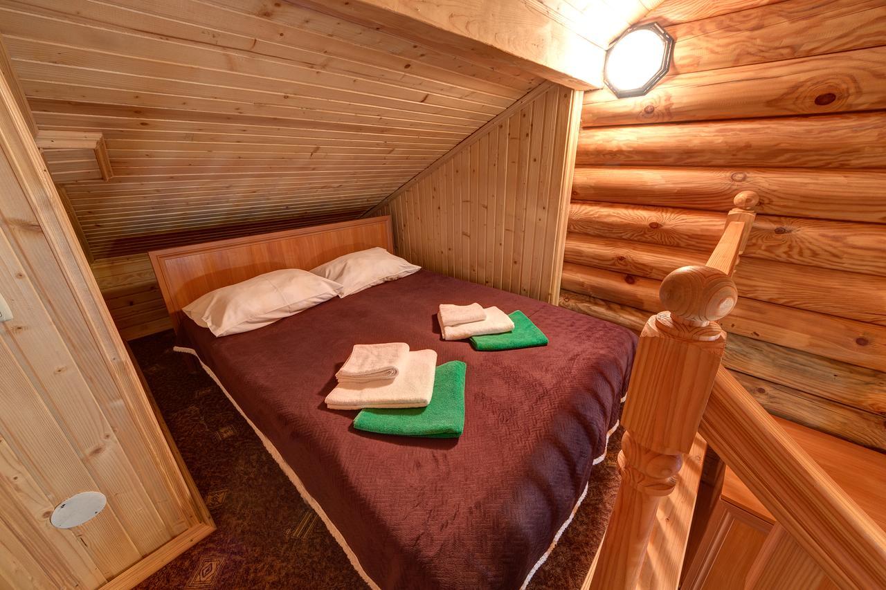 Slovyanka Hotel Szlavszke Kültér fotó