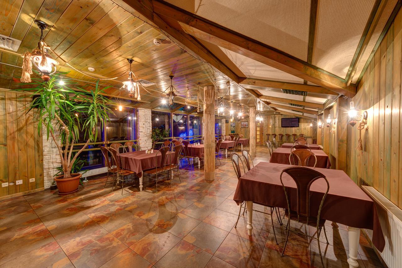 Slovyanka Hotel Szlavszke Kültér fotó